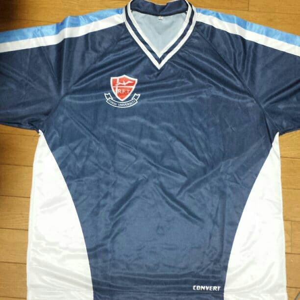 仰星のラグビー部のアップシャツ