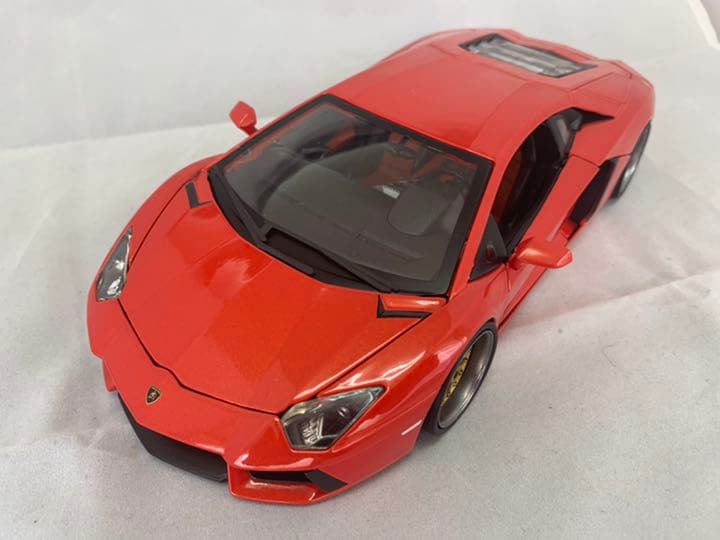 1/18 アヴェンタドール改　ツライチ‼️