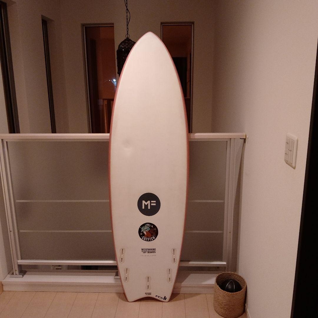 ソフトボード　Mick Fanning Catfish 5'10\" ピンク