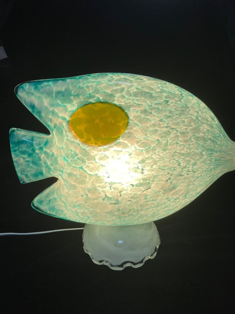 エレガントで豪華なガラス製魚型ランプ　未使用元箱付き