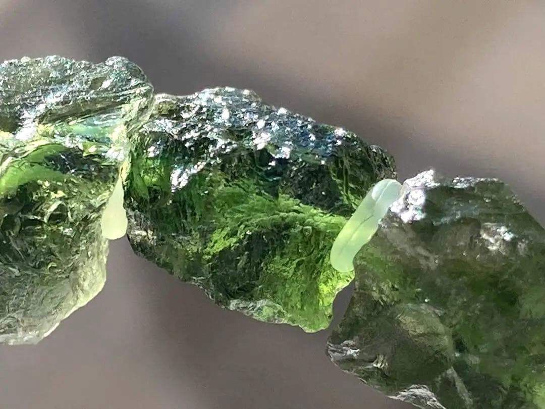 モルダバイト　ブレスレット　鑑別書付き　レインボー