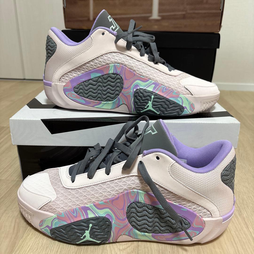 バスケットボールシューズ ピンク/パープル/グレー　　 テイタム