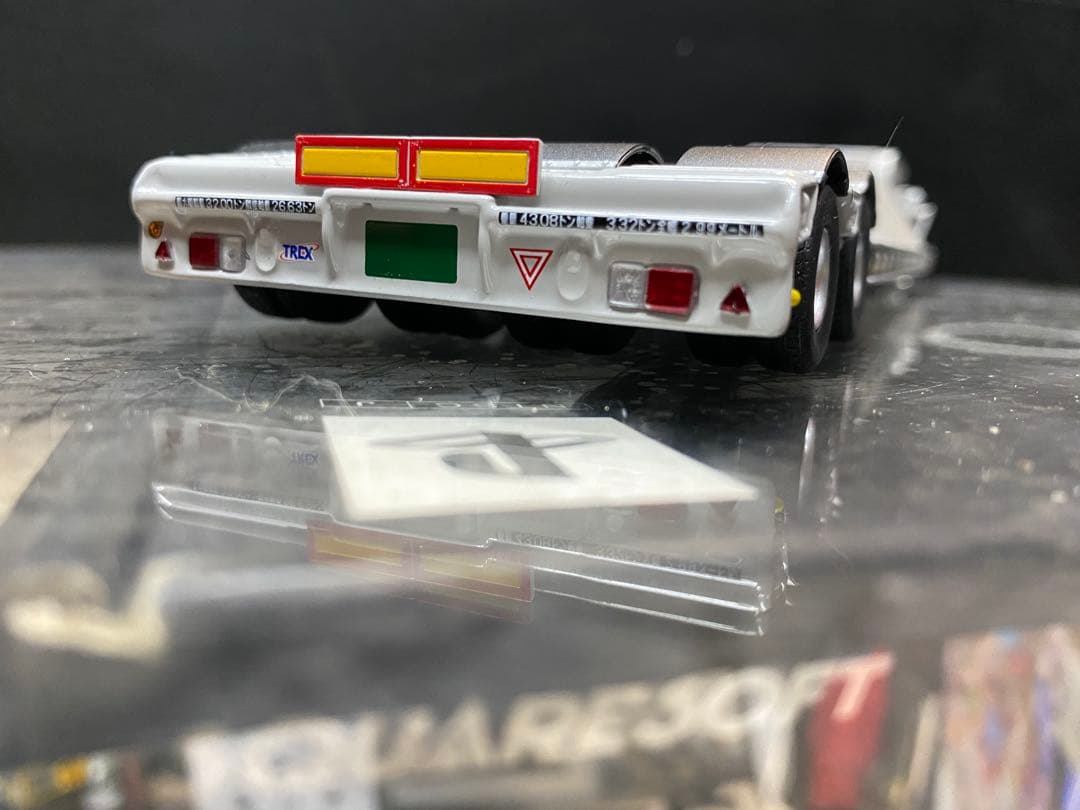 京商 1/43 UDクオン 低床トレーラー ボルボアキュレートダンプセット