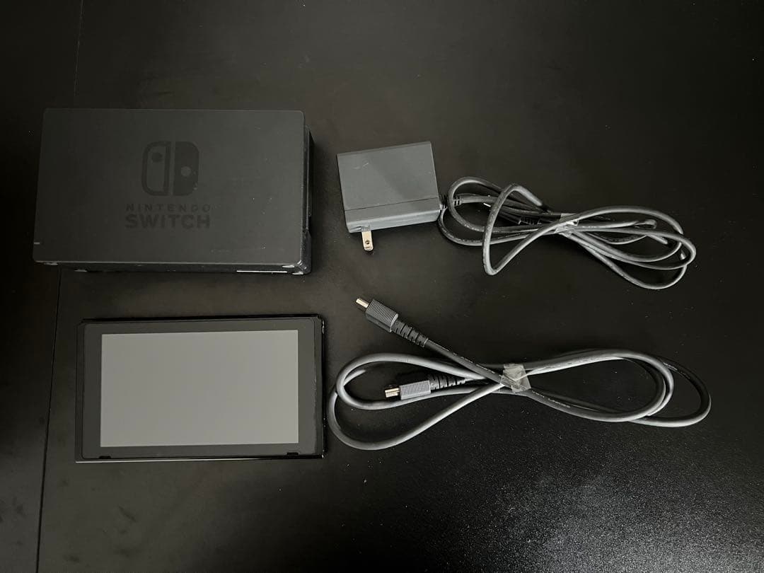 Nintendo Switch 本体 ブラック　SDカード付き