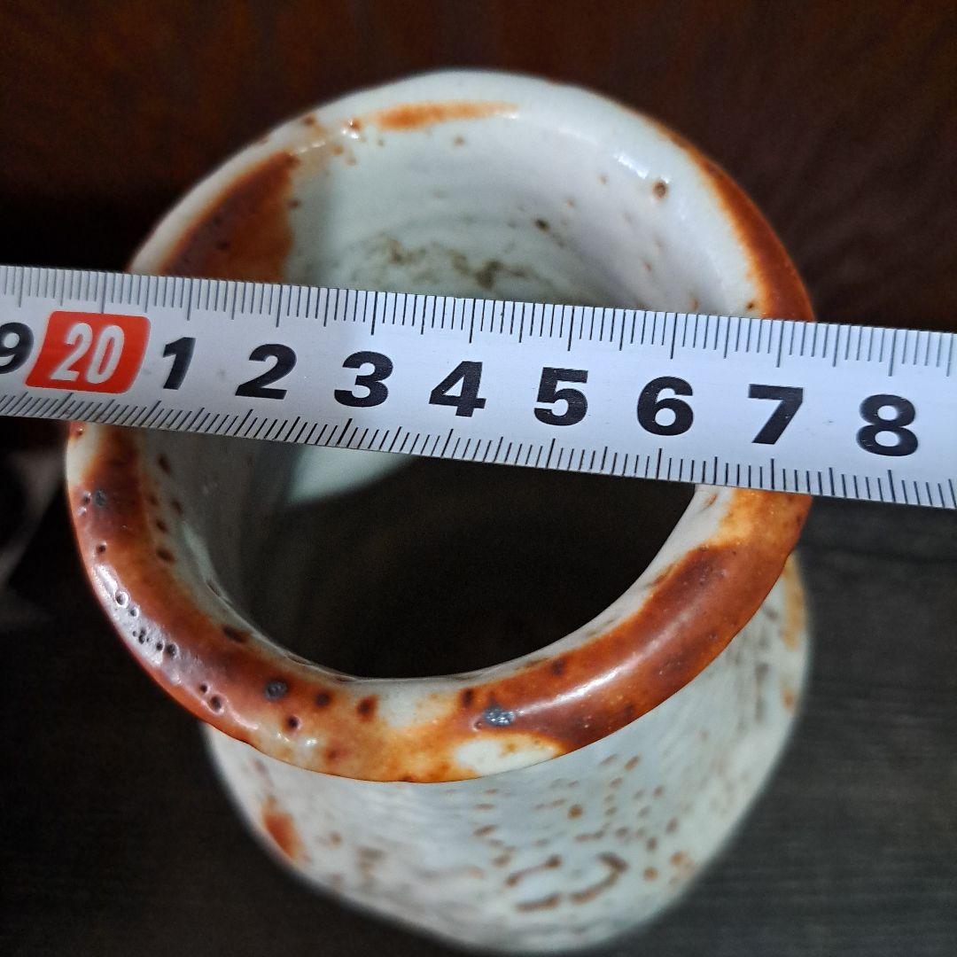 人間国宝　安藤日出武　　鼠志野　花生