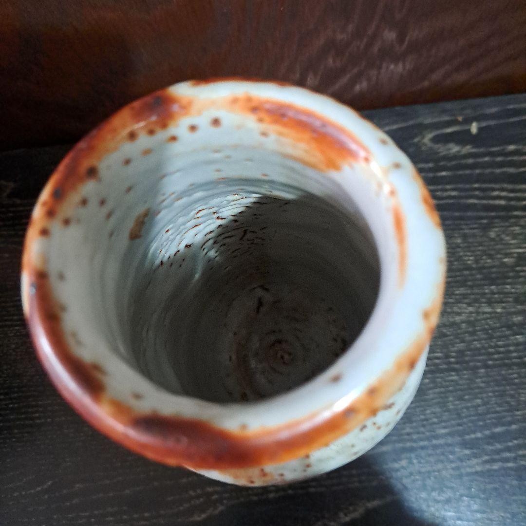 人間国宝　安藤日出武　　鼠志野　花生