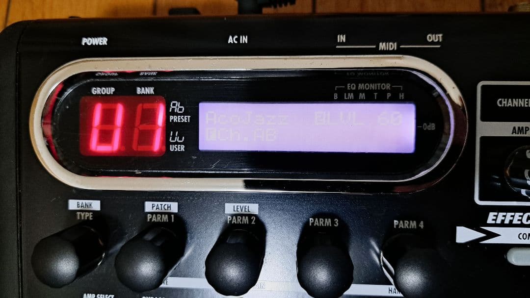 【美品】ZOOM G7.1ut マルチエフェクター【動確済】