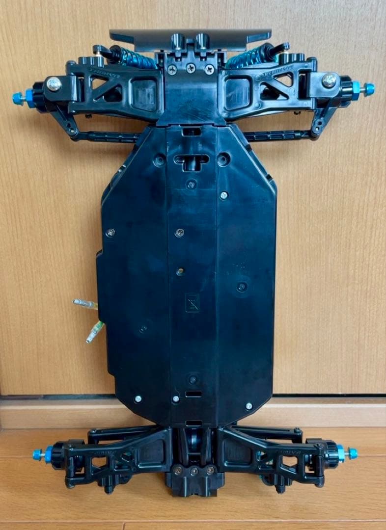 【TAMIYA】　タミヤ　TT-02B フルベアリング仕様新品、未走行シャシー