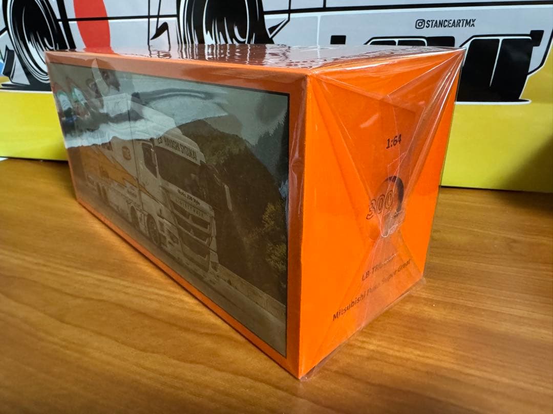 GCD 三菱ふそう リバティーウォーク トラック ニチラカラー1/64 LBWK