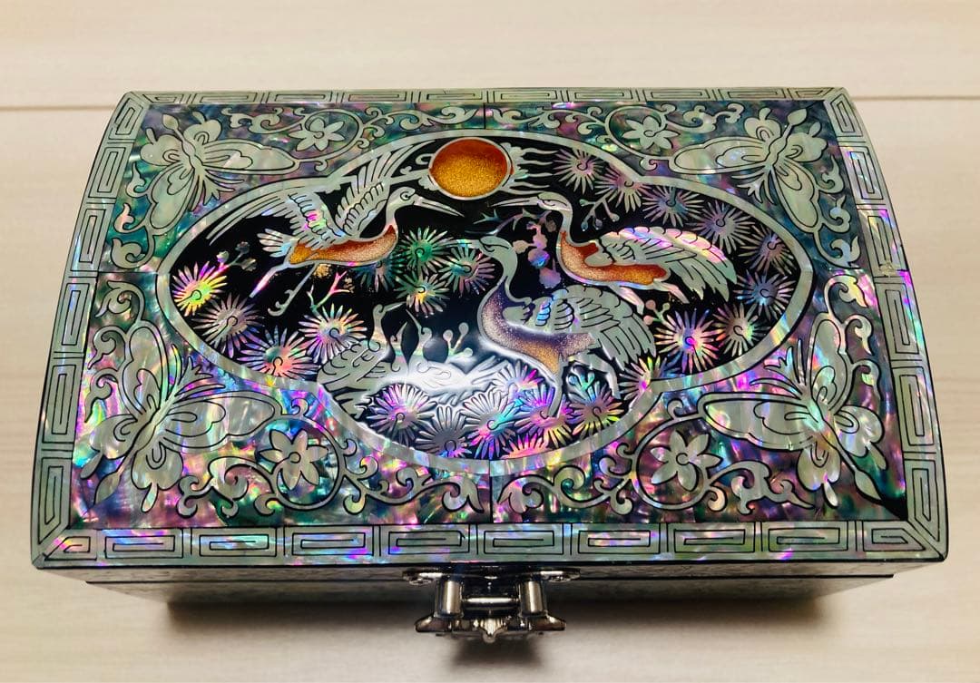⭐︎新品・40400円⭐︎螺鈿漆器（らでん）ジュエリーボックス　小物入れ