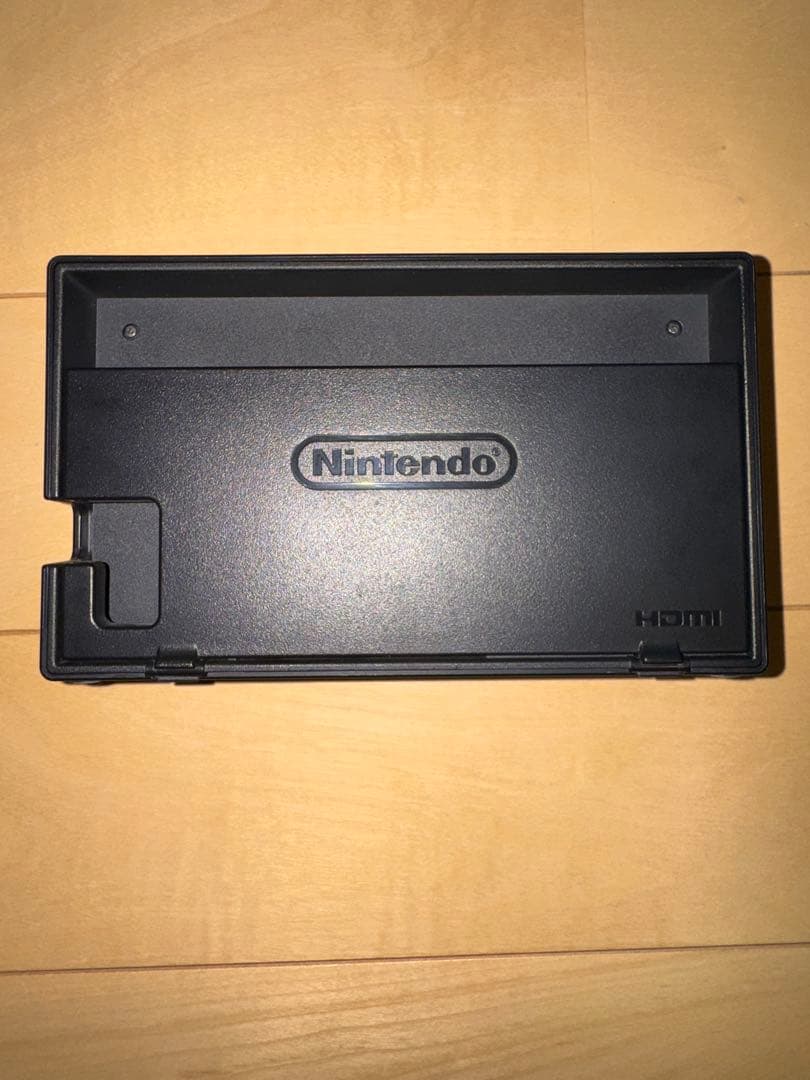 Nintendo Switch 本体　ブラック　2020年製