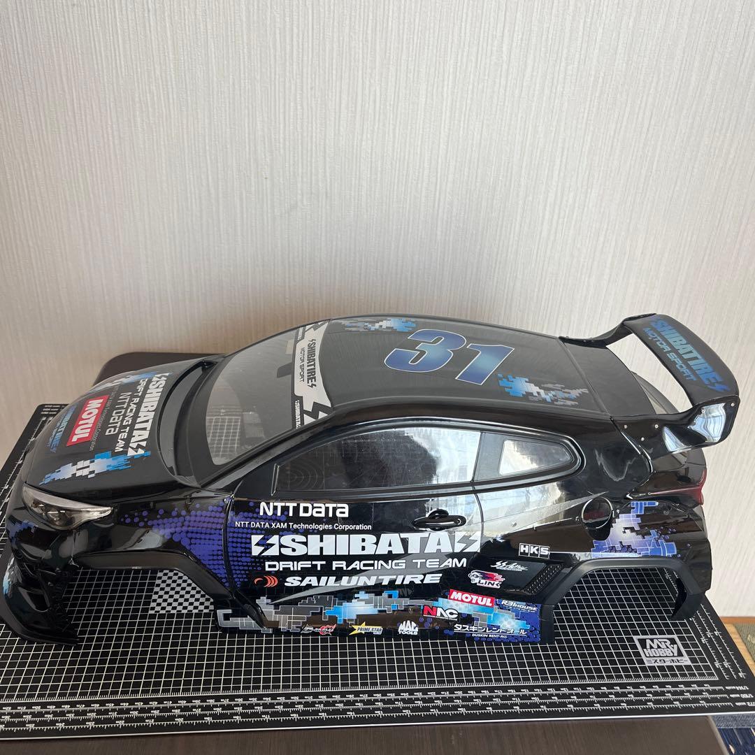 アディクション　ヤリス　ボディ