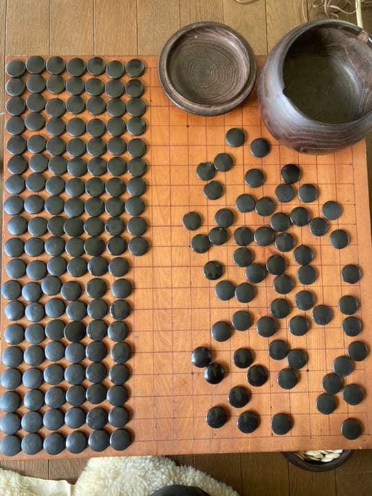 足つき碁盤、碁石セット