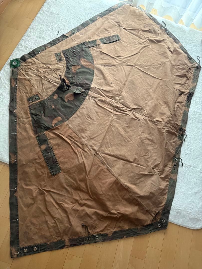 1500円off✨ハンガリー軍　軍幕　２枚　ポール・ペグセット テント