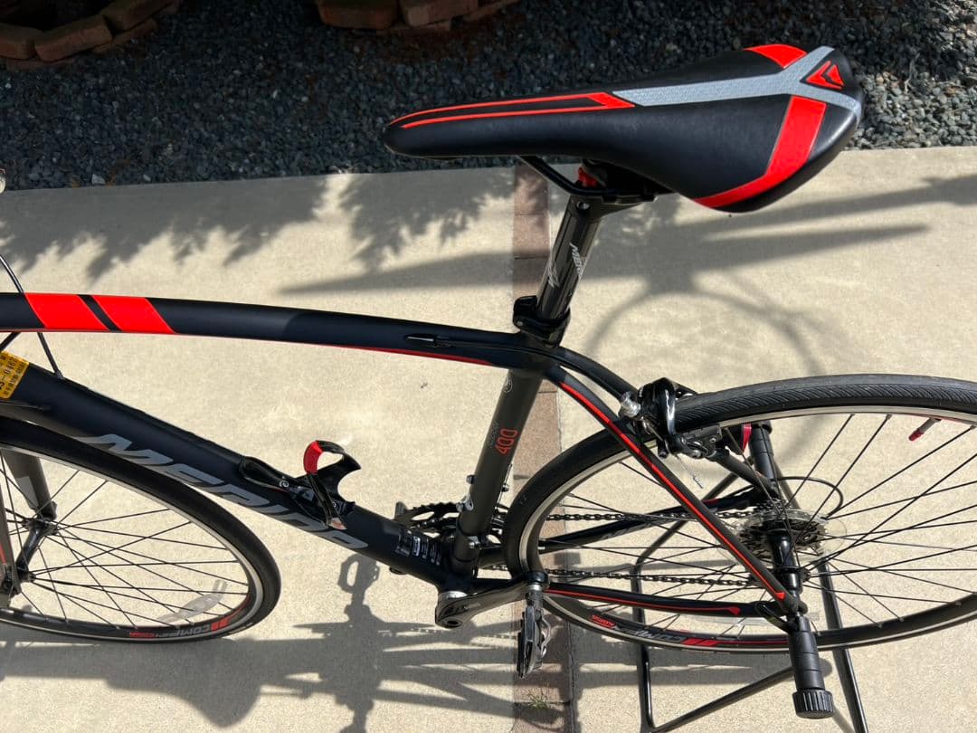 室内保管MERIDA 400 ロードバイク 黒/赤