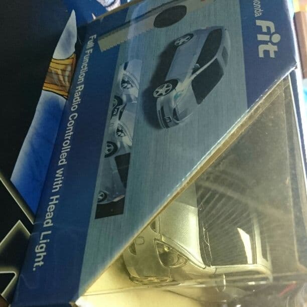 ホンダ フィット ラジコン