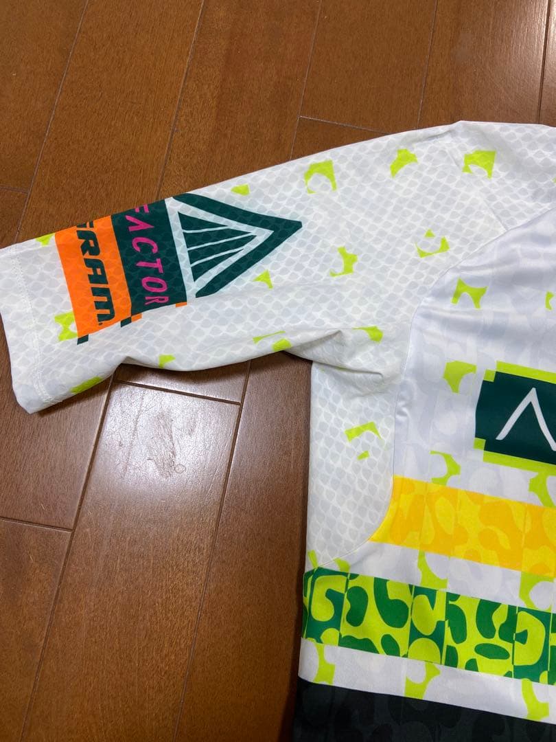 ★Rapha AMANI メンズプロチームエアロ ジャージ