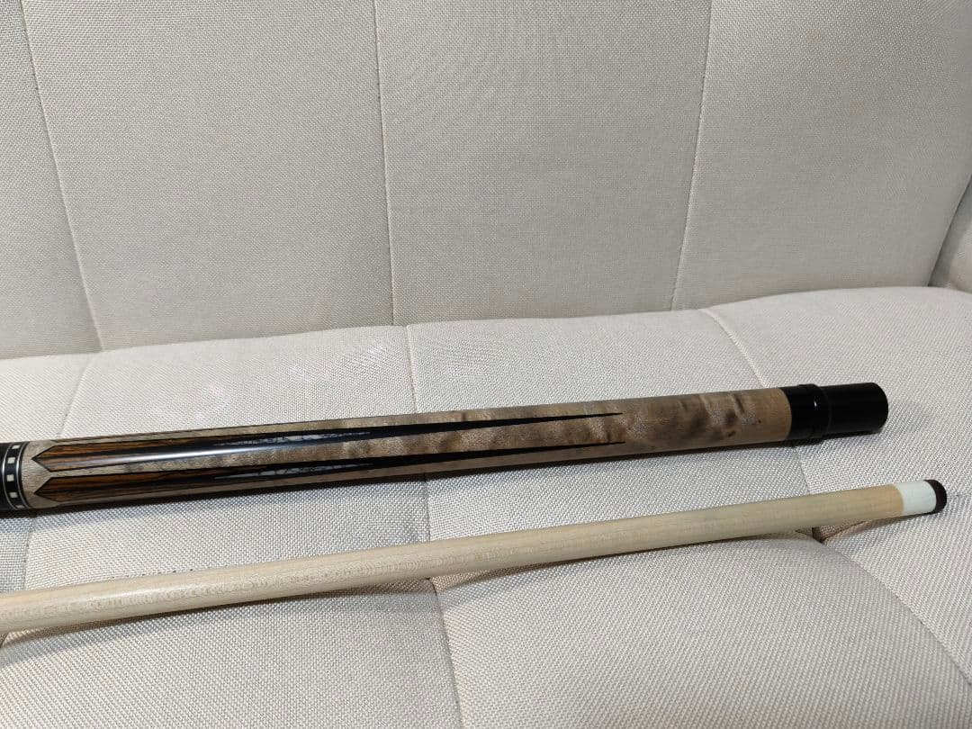 美品 Lucasi Custom LZC57 ハイエンド ビリヤードキュー 6剣