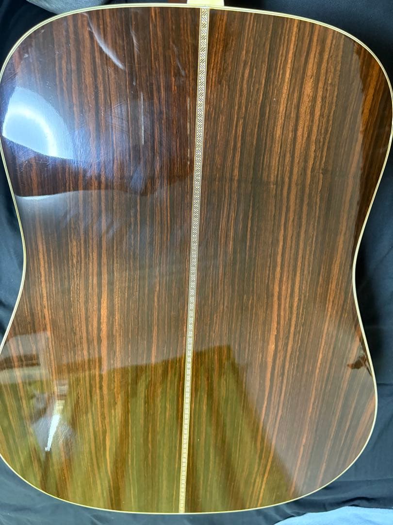 ギター Martin HD28V