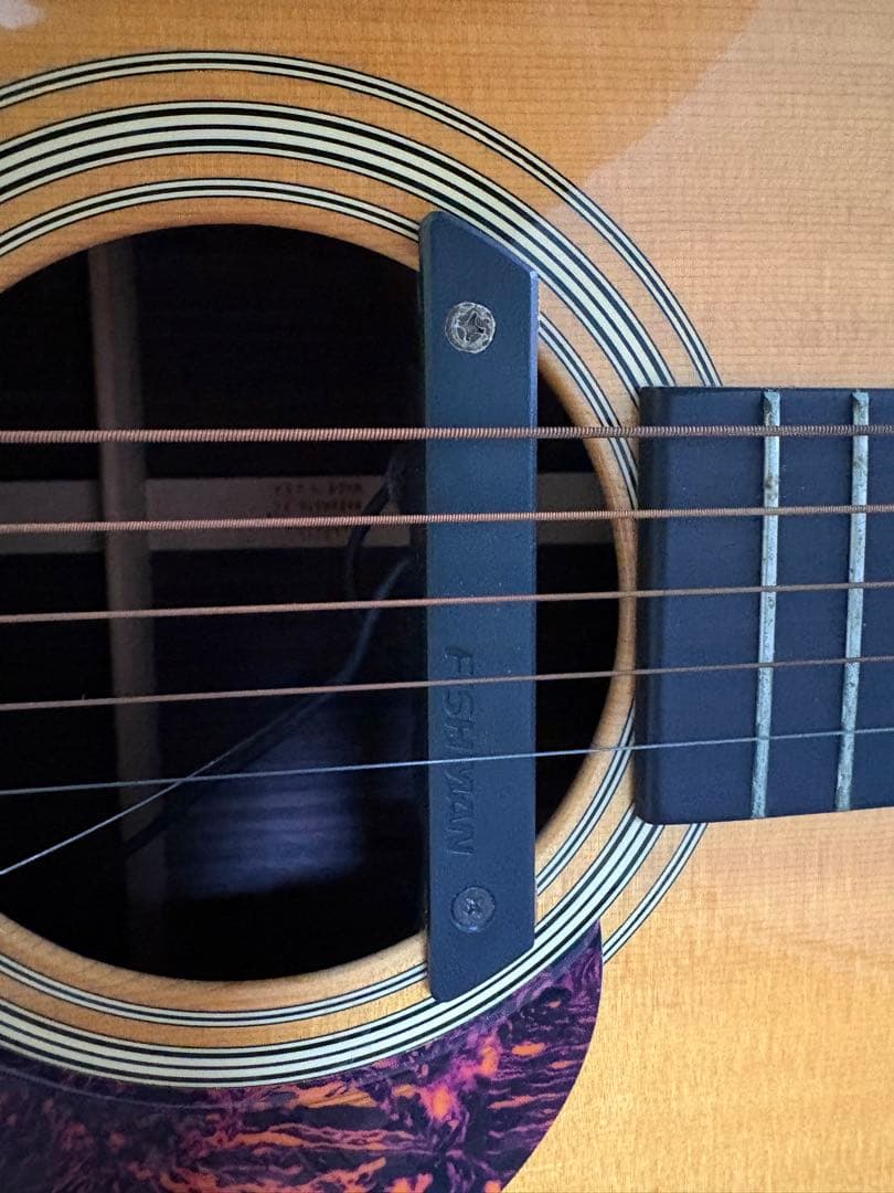 ギター Martin HD28V