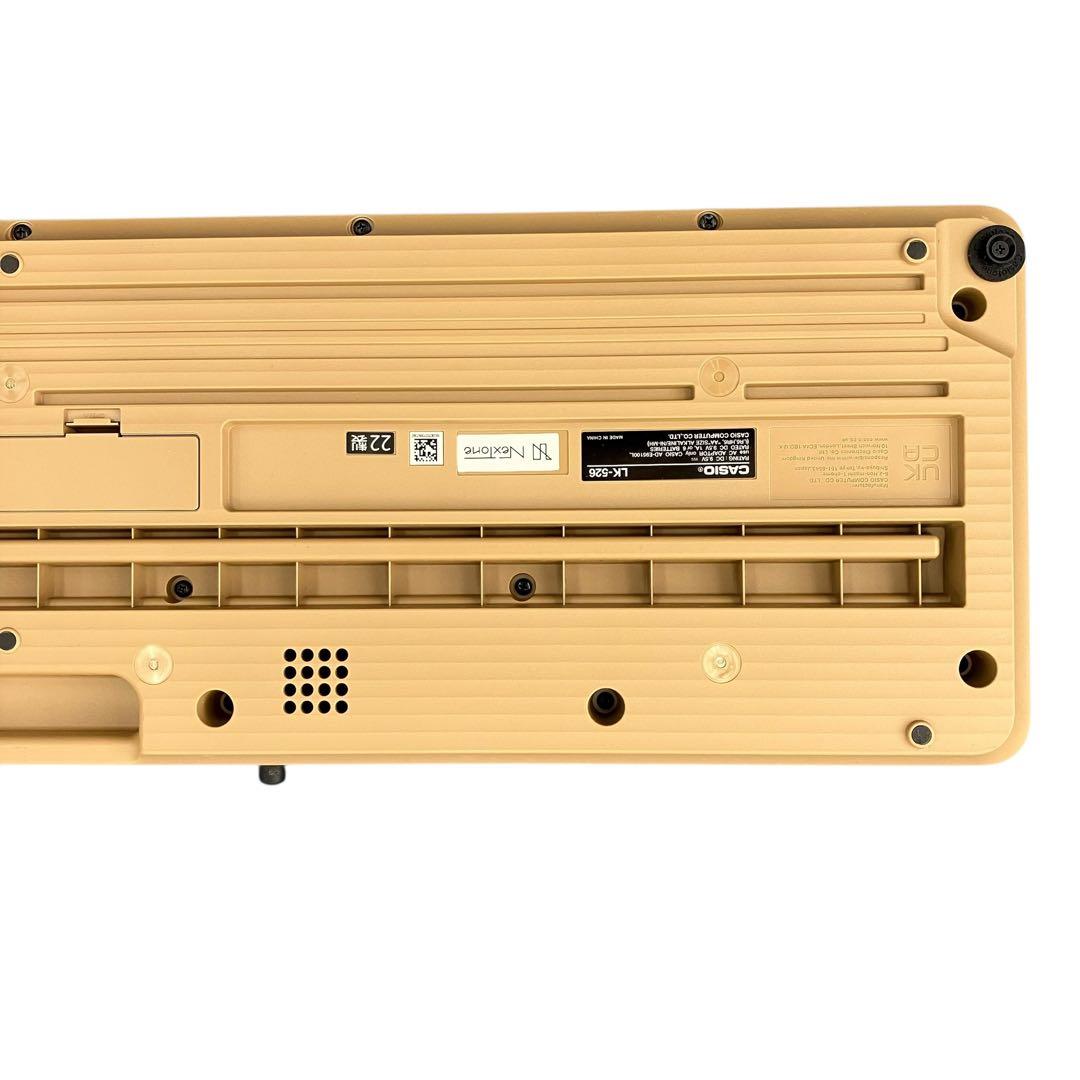 2022年製　CASIO 楽らくキーボード　光ナビゲーション　LK-526