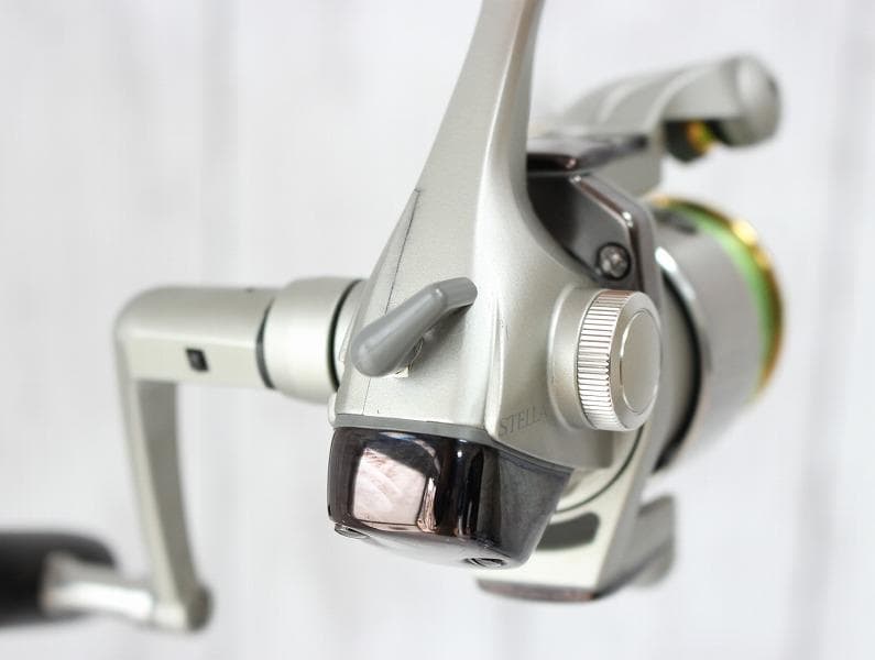 シマノ 92 ステラ 1000 スピニングリール