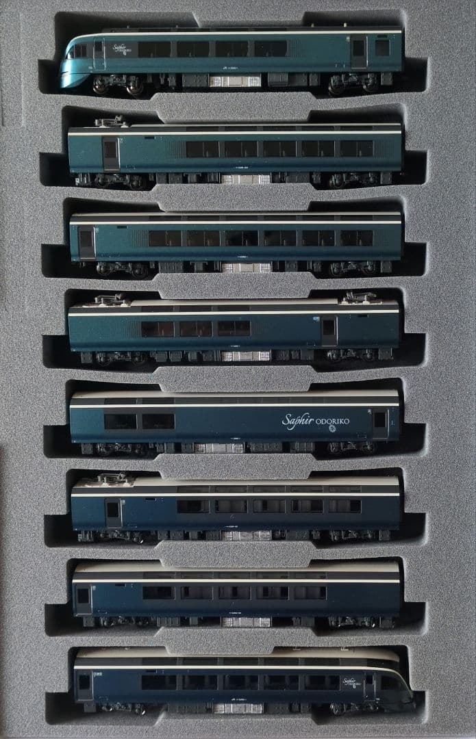 鉄道模型 E261系 サフィール踊り子 　　　特別企画品！！ 訳あり品！