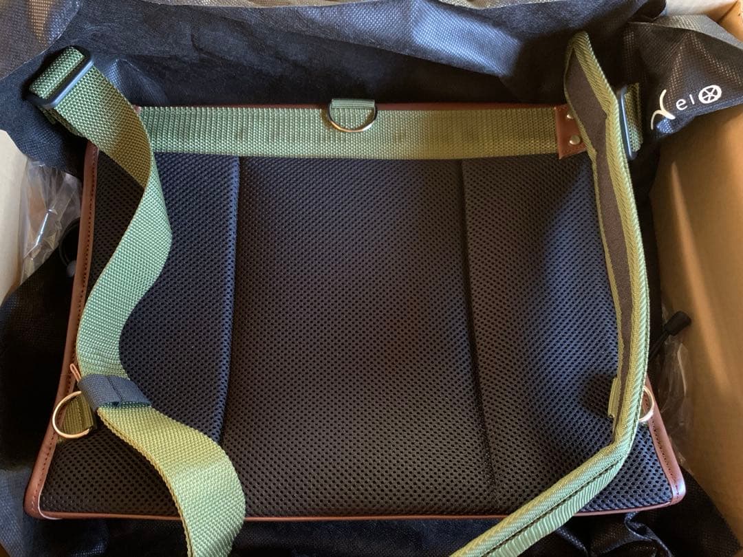 CuirVeloメッセンジャーポストマンpro/3wayバック