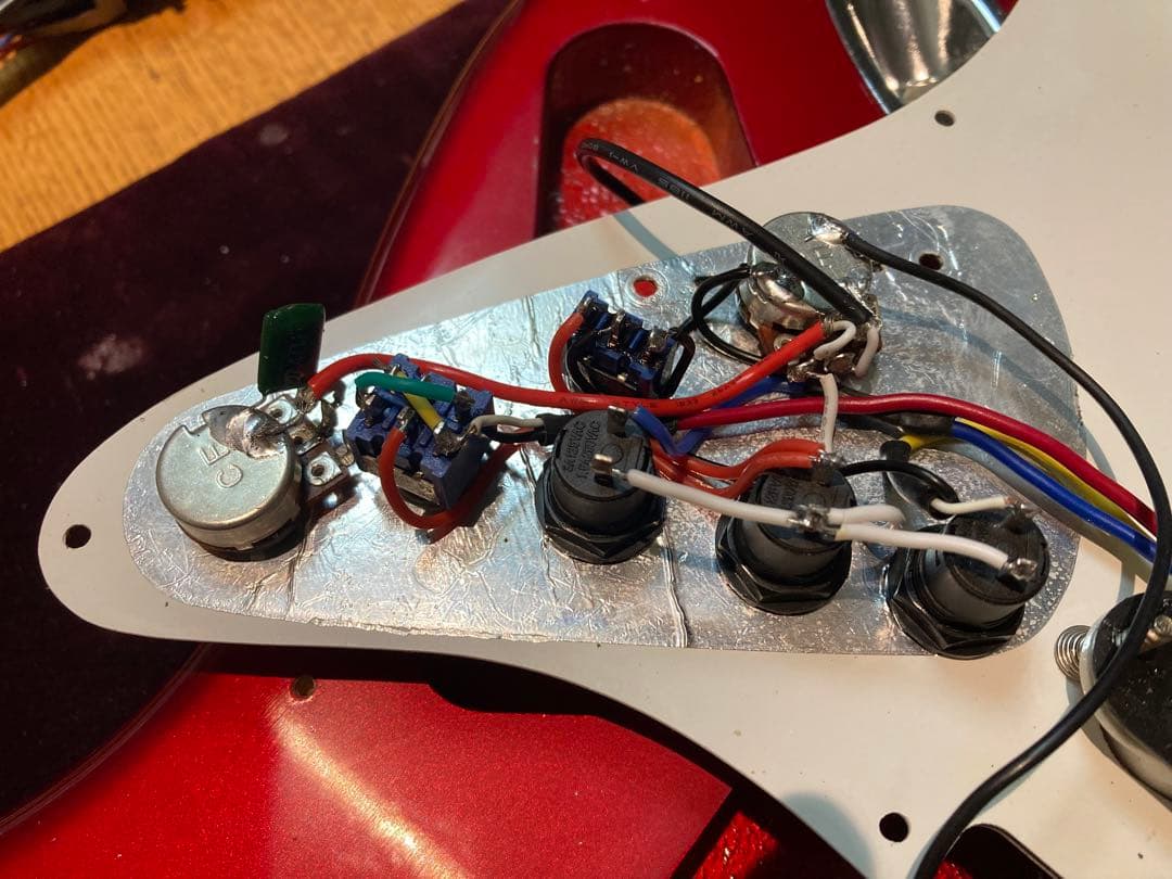 ☆珍品　改造を駆使したFERNANDES ST