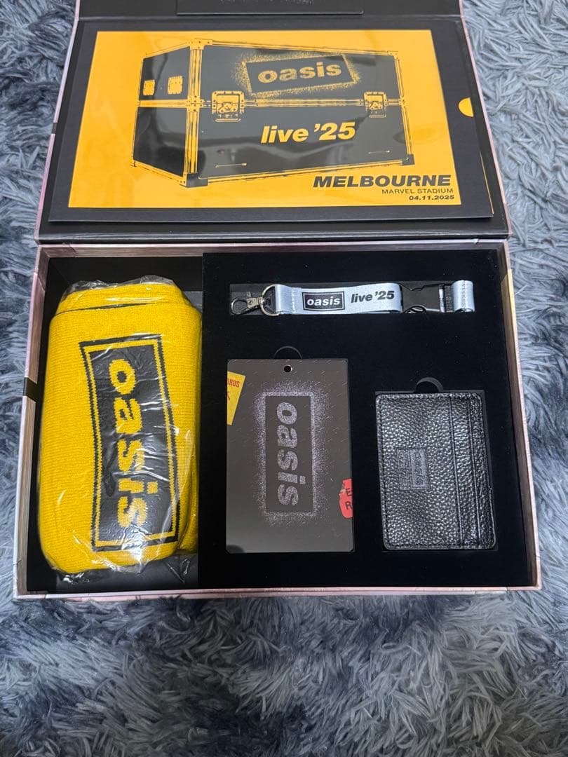 y*a様 oasis live '25 Melbourne VIP グッズセット