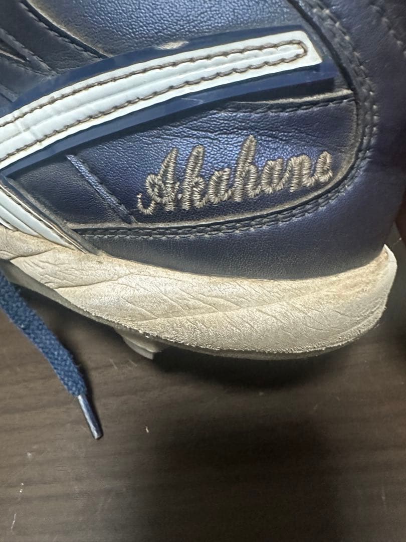 ヤクルトスワローズの赤羽由紘選手実使用スパイク