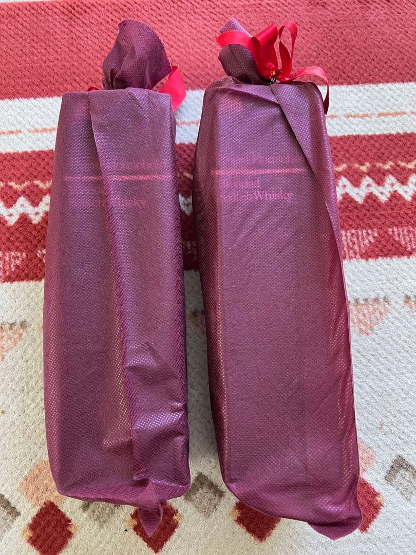  Household Blended Scotch Whisky 2本