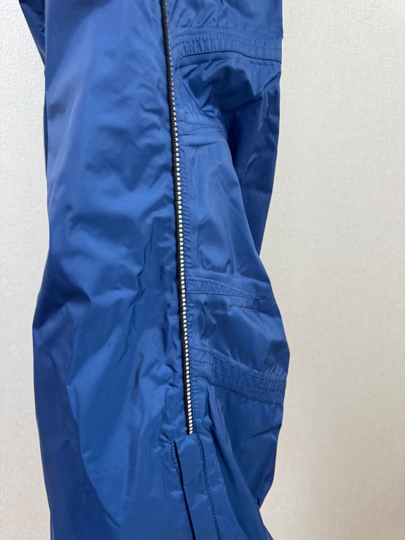 激レア 新品 未使用 がまかつ ウインドアップレインスーツ GM746