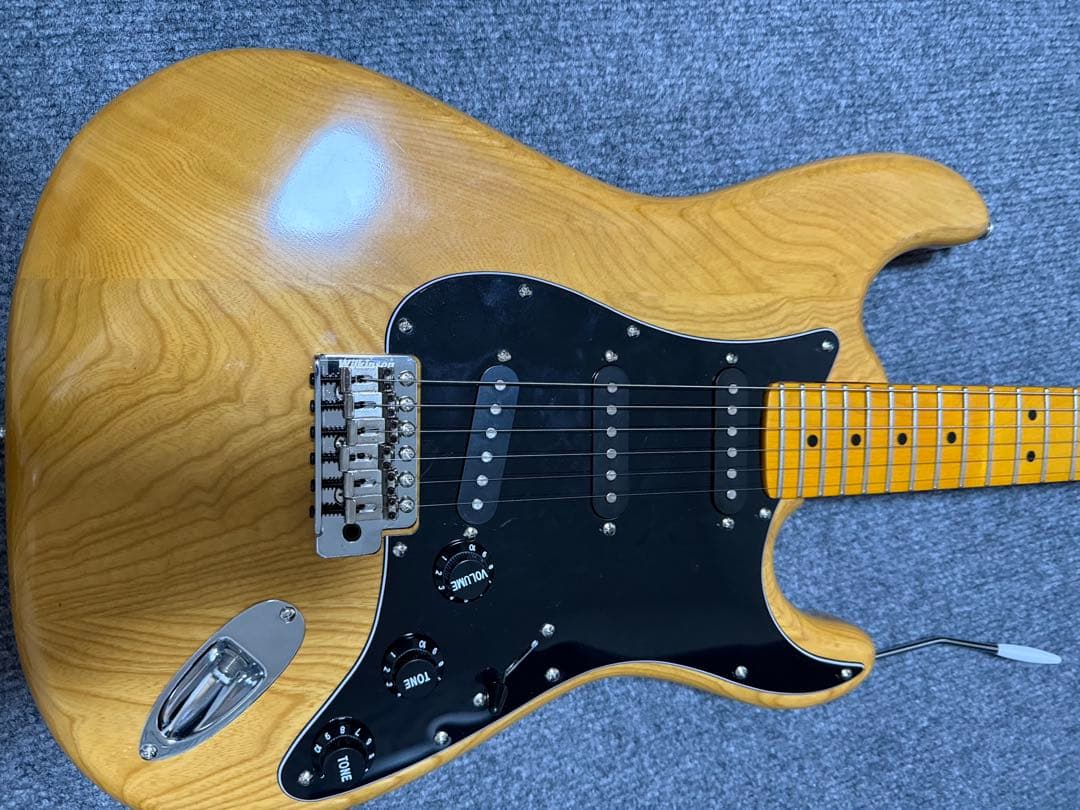 F*a様 果*ミ様 ストラト ナチュラル