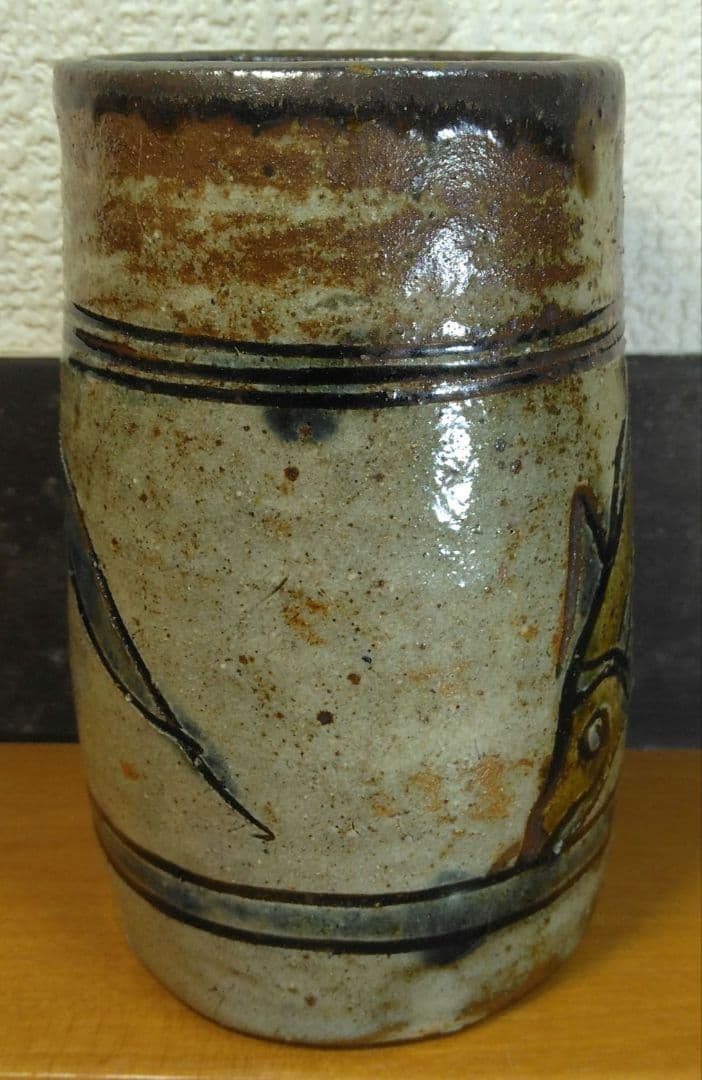 人間国宝 金城次郎 筆筒(魚2匹）栞 共箱 壺屋焼 壷屋焼 やちむん 美品