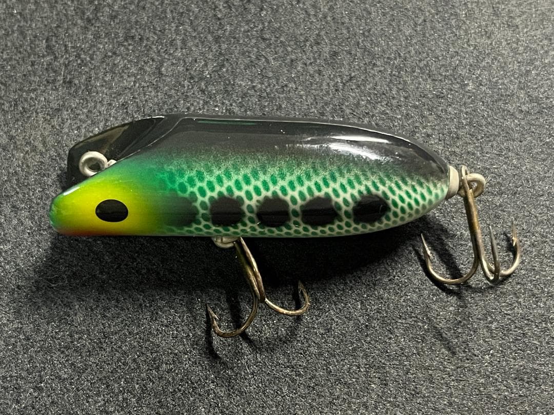 セット販売　ABU　AMBASSADEUR　2500CS　ROCKET他ルアー