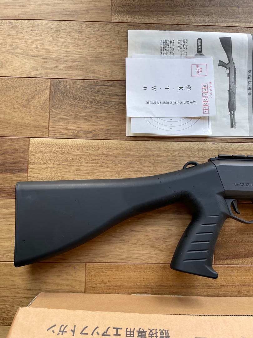 K.T.W競技用　エアガン　ジャンク 当時物　18才以上〜