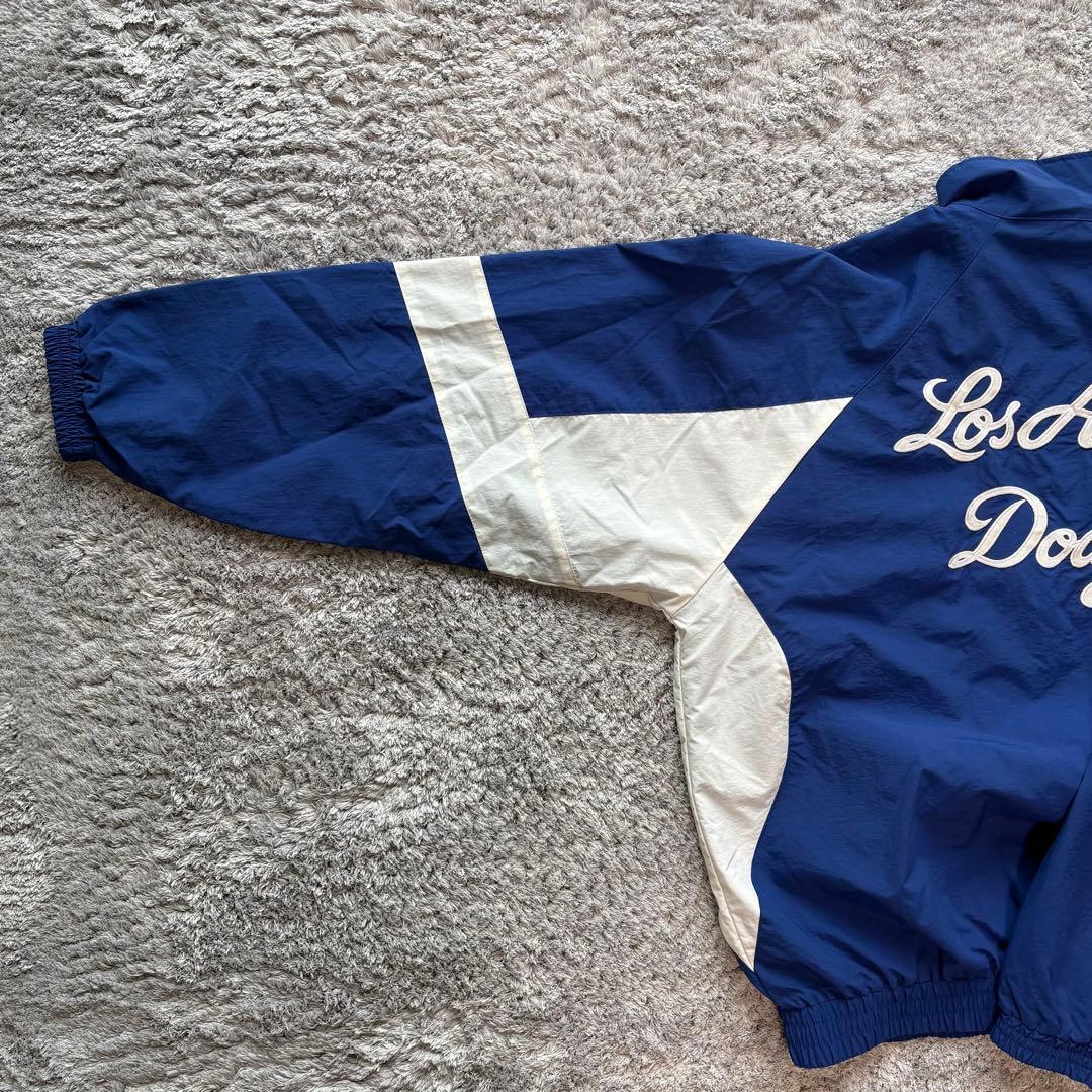 美品MLB Los Angeles Dodgers ナイロンジャケット ブルー