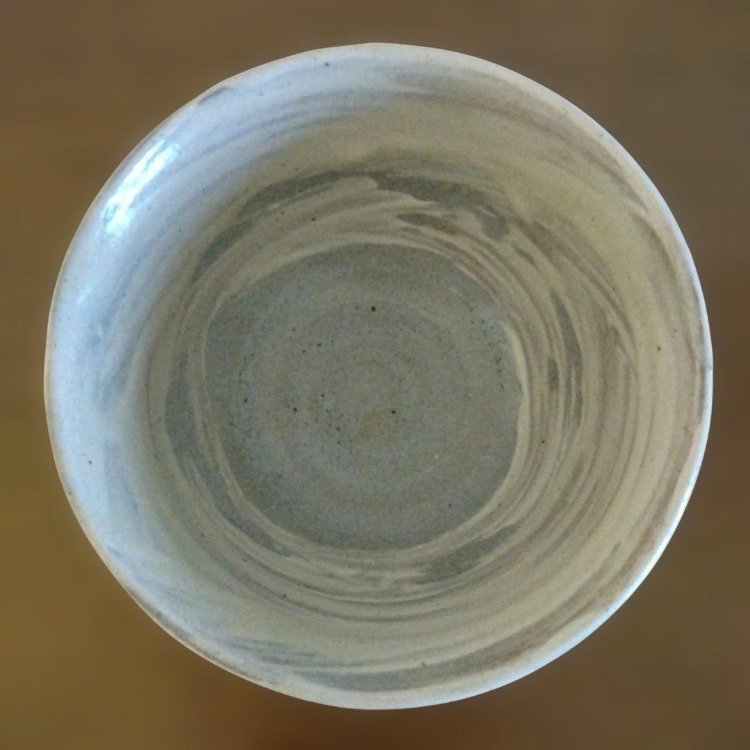 人間国宝　濱田庄司さんの「地掛鉄絵茶碗」　益子焼