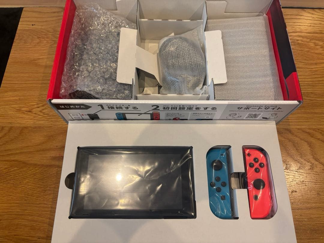 Nintendo Switch ネオンブルー/ネオンレッド 本体&別売り付属品