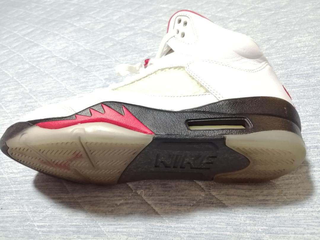 エアジョーダン5レトロ 10サイズ ホワイト/レッド