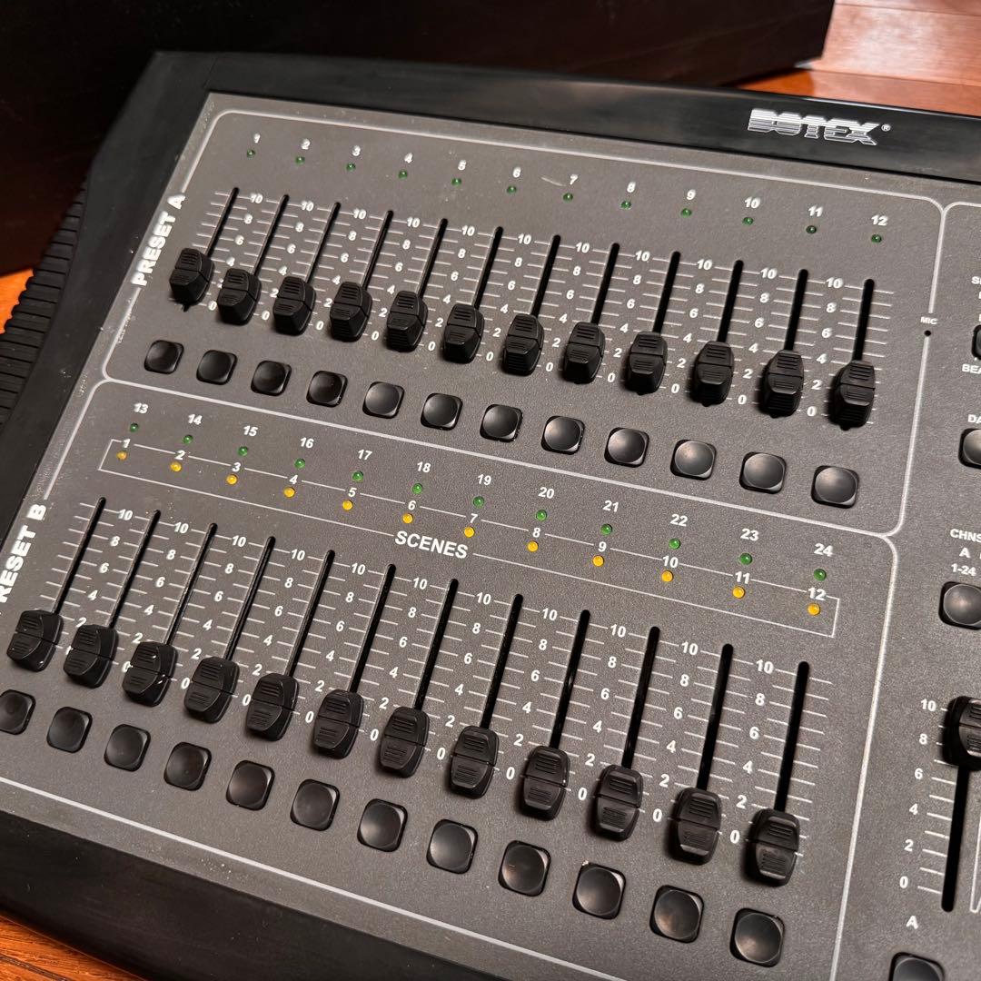 ADJ SCENESETTER DMX照明コントローラー 調光卓