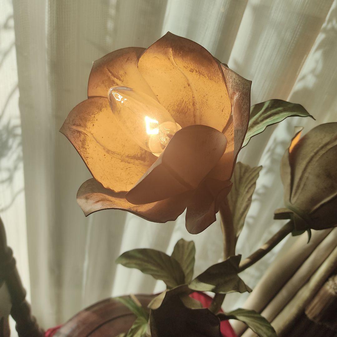 アンティーク　イタリア　フランス　アイアン　スタンドライト　ガーデニング　鉄