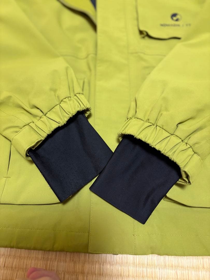 nomadik ノマディック 777 XL 上下セット　スノーボードウェア