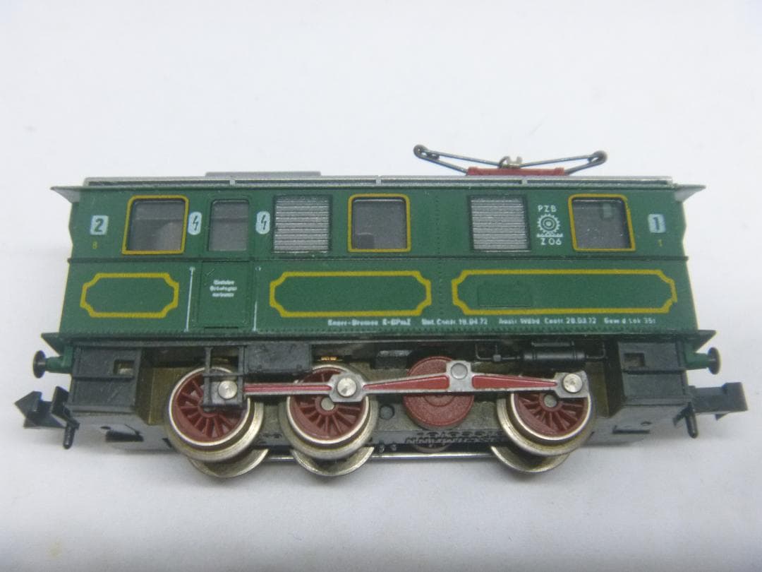 Nゲージ　アプト式 3軸 電気機関車(フライシュマン)