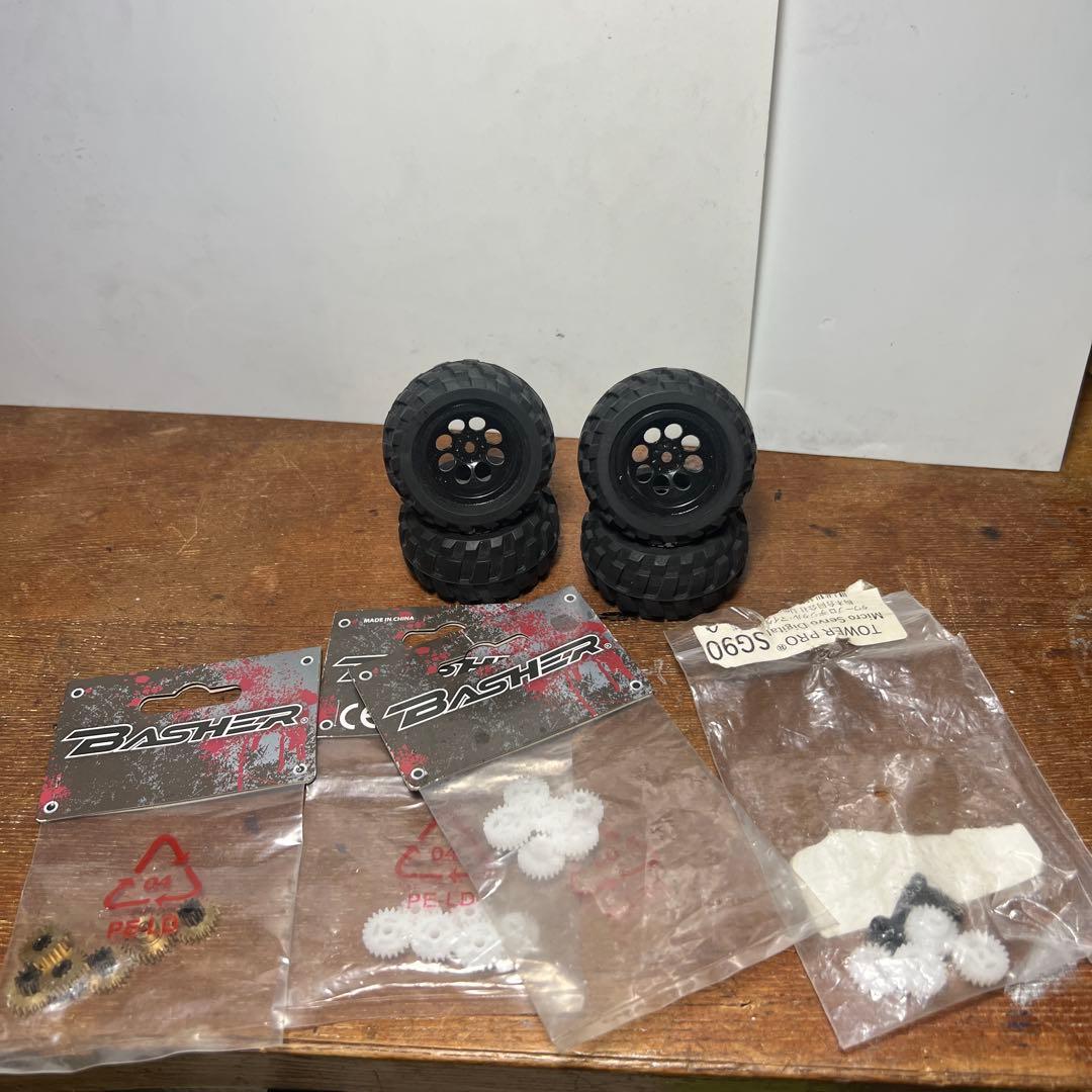 1/24 ロッククローラー　バッシャー