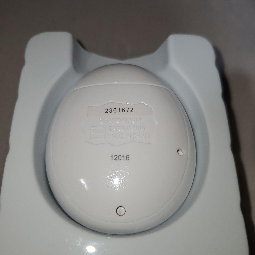 Tamagotchi m!x 20th ロイヤルホワイト