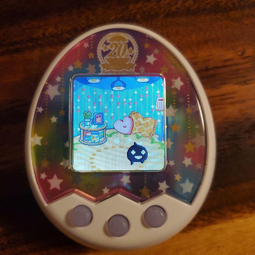 Tamagotchi m!x 20th ロイヤルホワイト