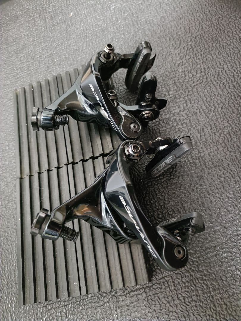 Shimano DURA-ACE R9100 ダイレクトマウント用ブレーキ　前後