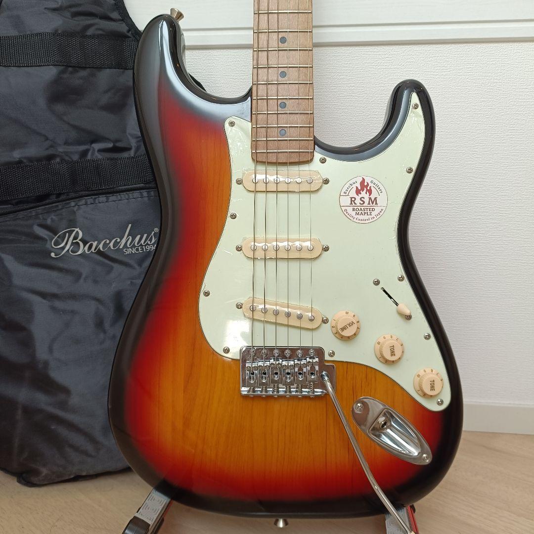 【美品】Bacchus BST-1-RSM ストラトキャスター ネック追柾目